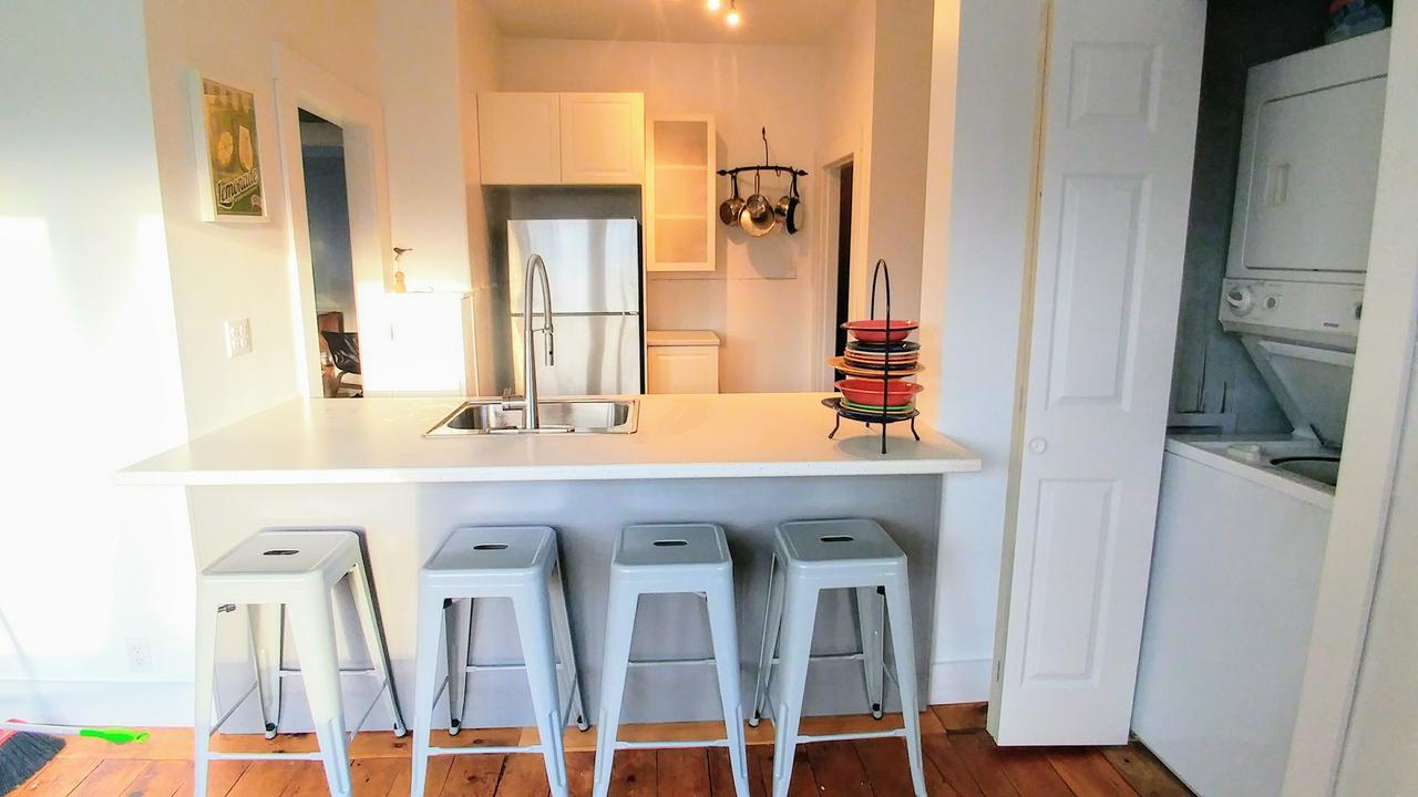 Appartement Beside The Tulip Tree à Shelburne Extérieur photo